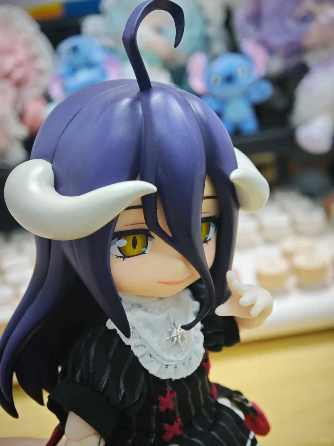 # 2604 # 2605 Black Hero Albed - Overlord Anime Merchandise reseña y precio